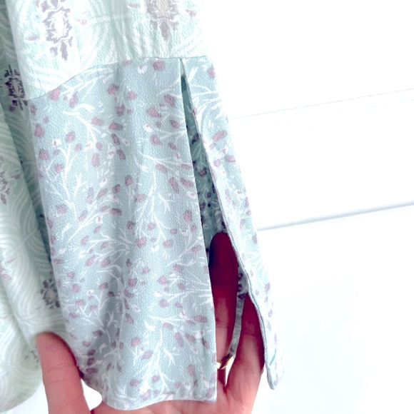 Free People Rolling Hills Print Bell Sleeve Boho Tunic in Green Comb (Medium) - Picture 6 of 8